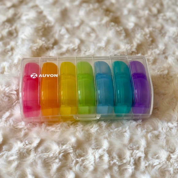 NWOT Week Long Pill Twice a Day Pill Box - Picture 3 of 5